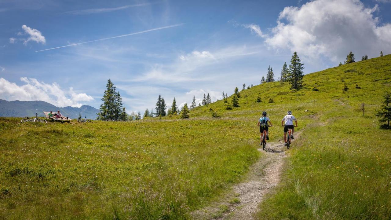 Zillertal Suites Fuegen By Alps Resorts Екстериор снимка