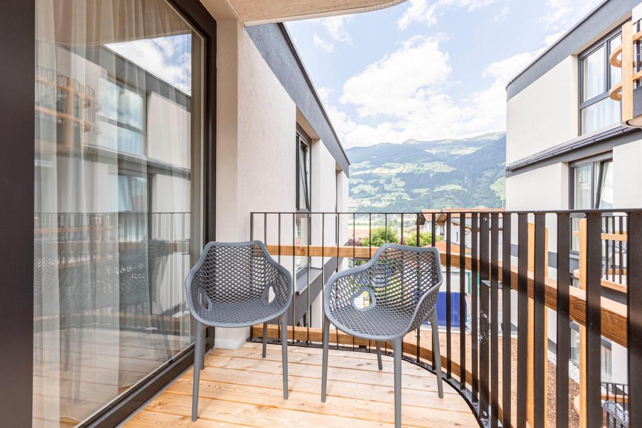 Zillertal Suites Fuegen By Alps Resorts Екстериор снимка