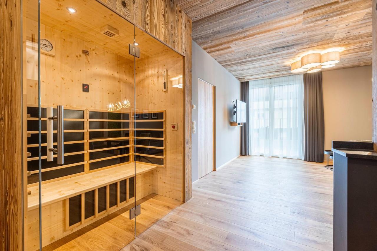 Zillertal Suites Fuegen By Alps Resorts Екстериор снимка