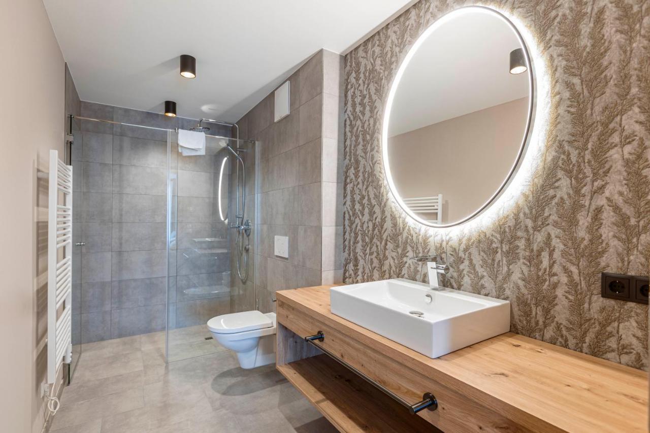 Zillertal Suites Fuegen By Alps Resorts Екстериор снимка